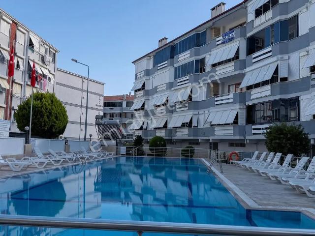 Bursa Gemlik Küçükkumla Satılık Havuzlu Sitede Temiz 2+1 Daire