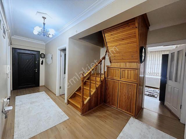 Bursa Gemlik Yeni Mahallede Satılık 6+1 Dubleks Daire
