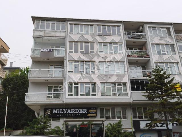 Bursa Çekirgede Hastaneye Cephe Otoparklı Ve Bahçeli Kiralık 3+1