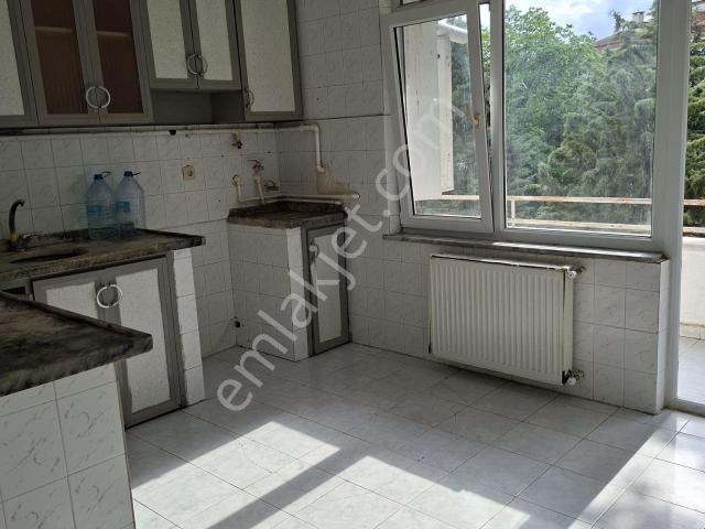 Bursa İnegöl Alanyurt Esentepe Mah Site İçi 3+1 165m2 4. Kat Satılık Daire