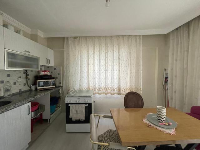 Bursa İnegöl Ertuğrulgazi Mah'de,2+1, 1.kat, 105m2,satılık Daire