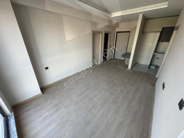 Bursa Kent Meydanı Yakınında | Sıfır 2+1 Ara Kat Otoparklı