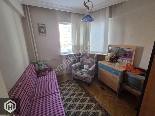 Bursa Mudanya Merkez 3+1 120mt2 Eşyalı Kiralık Daire