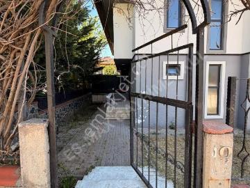Bursa Nilüfer Çamlıca'da Kiralık 5+1 Müstakil Bahçeli Villa