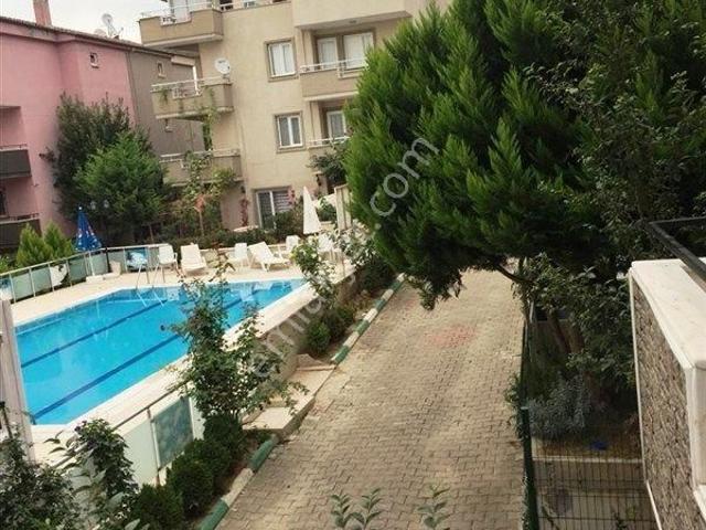 Bursa Nilüfer Beşevler Kültür Mah. Satılık 7+1 Havuzlu Triplex Villa 17.500.000 Tl
