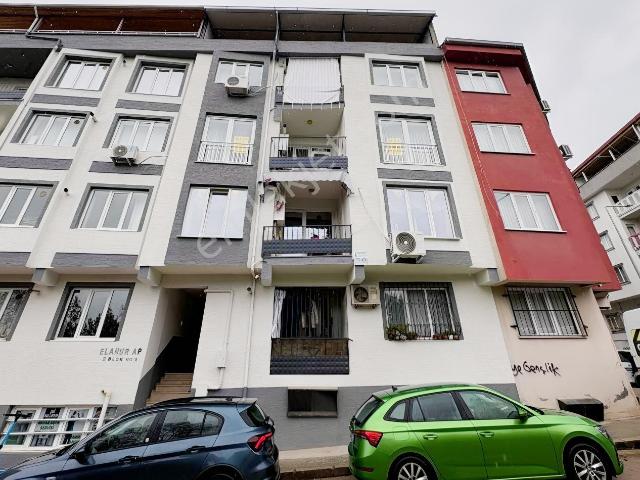 Bursa Nilüfer Fethiye'de Metroya Yakın 140 M² Net 3+1 Daire