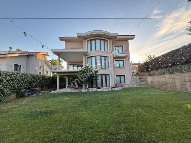 Bursa Nilüferköy 10+1 750 M2 Arsa İçinde Satılık Lüx Malikane