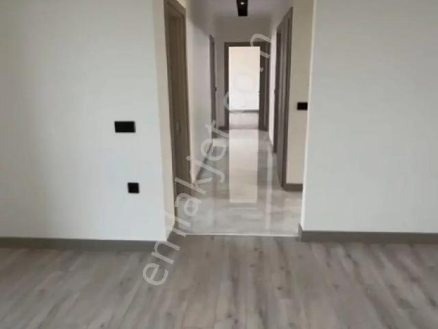 Bursa Osmangazi Akpınar'da 120 Metre Net Site İçinde Daire Satılık 9 Milyon Kiralık 40000