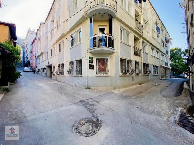 Bursa Osmangazi Hamzabeyde Muhteşem Konumda Fırsat 2+1 Daire