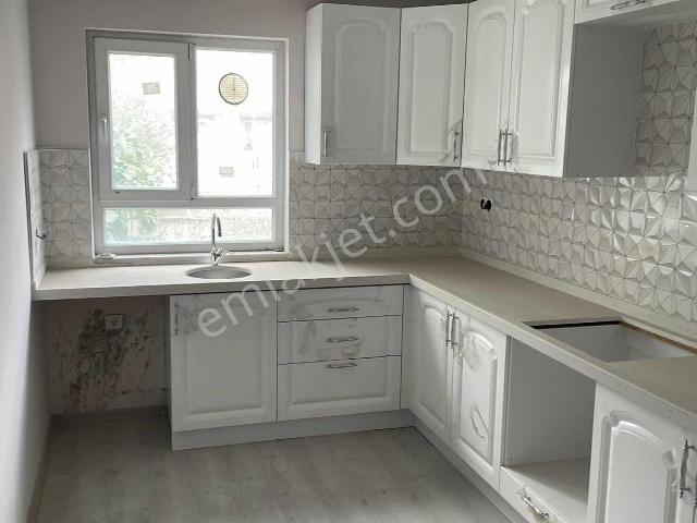 Bursa Osmangazi Hürriyet Parkı Üzeri 185 M2 Kiralık 4+1 Daire