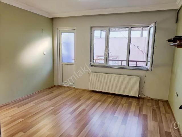 Bursa Osmangazi İstanbul Caddesi Güzergahında Kiralık Daire
