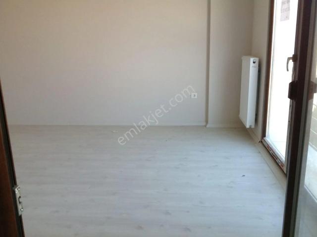 Bursa Osmangazi Selimiye Mahallesinde Satılık 2+1 90m2 Daire
