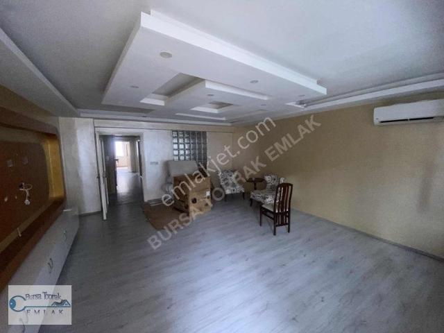 Bursa Osmangazide Satılık 3+1 Daire 130m², Merkezi Konum
