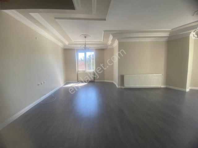 Bursa Orhangazi Camikebir Mahallesi İtfaye Karşısı Kiralık Dubleks 3+1 Daire