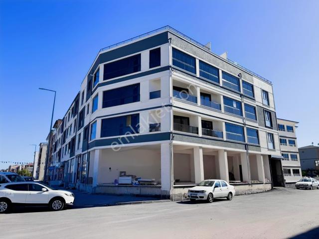Bursadabul'dan Barış Mahallesi Ara Kat 3+1 Kiralık Daire