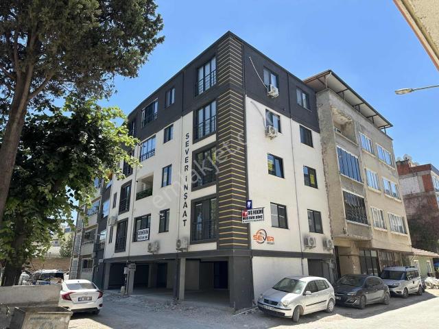 Bursadabul'dan Vıraca Mah. Çarşı İçi Arakat 1+1 Sıfır Daire