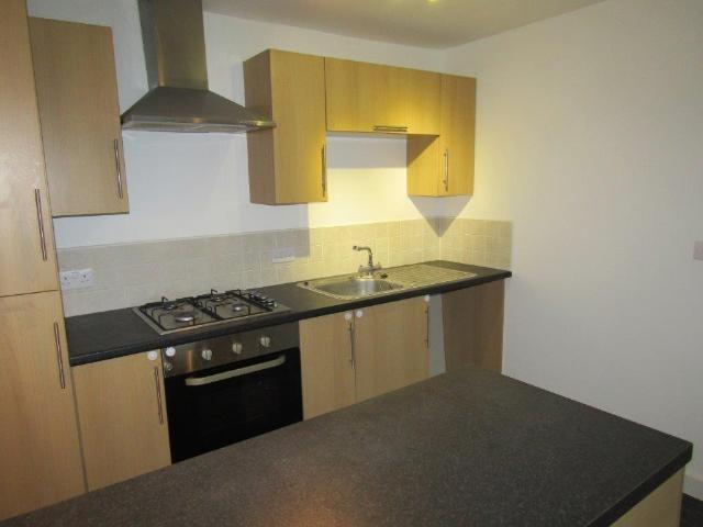 Bursledon Road 2 bed flat to rent £1,150 pcm £265 pw