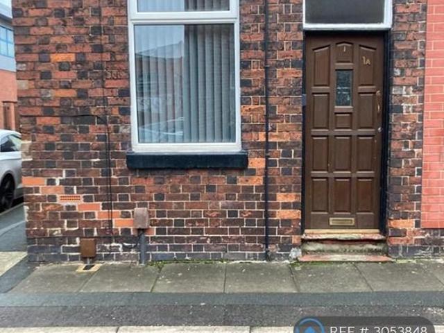 Burslem, Stoke On Trent, ST6 1 bed flat to rent £575 pcm £133 pw