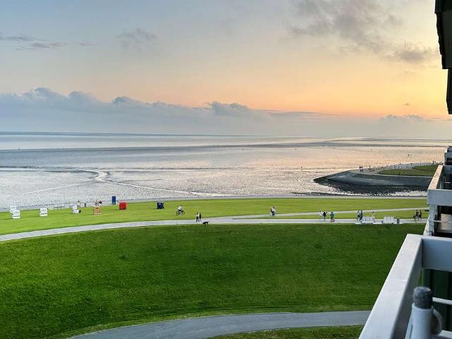 Büsum/ Familienlagune: Traumhafte 2 Zimmer Wohnung mit Meerblick im 6. Stock des Hochhauses