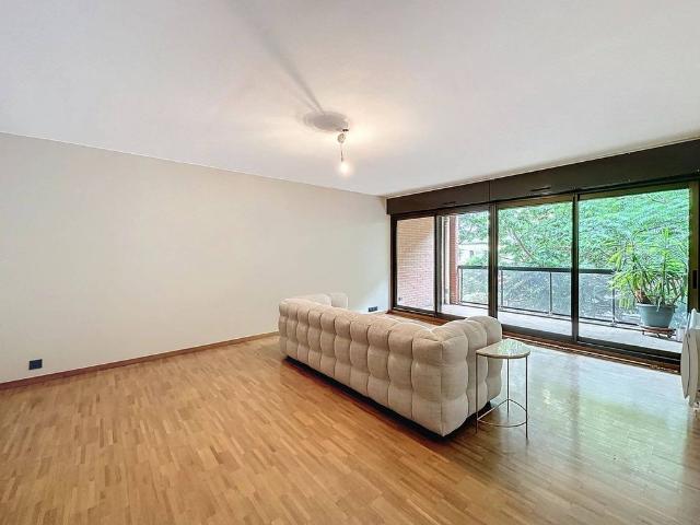 BUSCA, T3 meublé de 71m² avec balcon, cave et parking