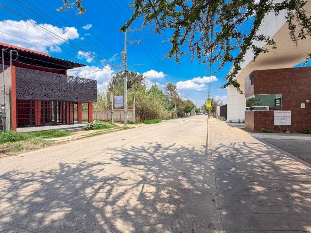 ?Buscas Oficina en Xoxocotl?n? Local Nuevo en Planta Baja Cerca de La Salle