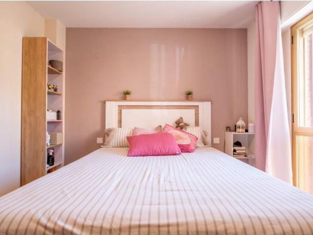 ¿Buscas un piso reformado y listo para entrar a vivir en Miralbueno? Tu oasis en la calle Paraíso