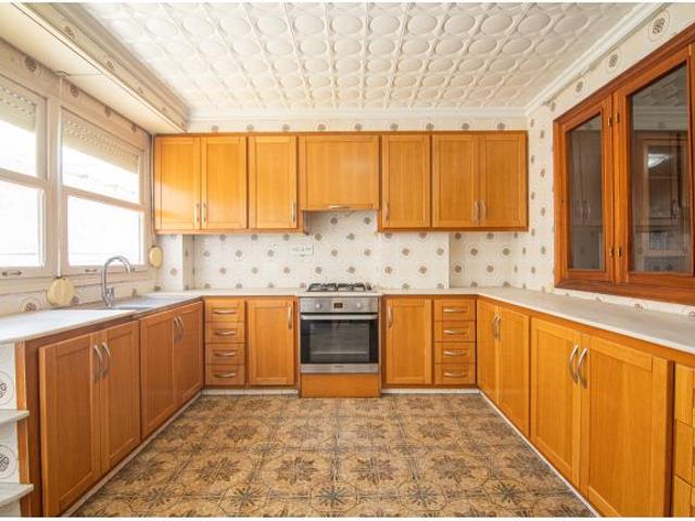 ¿Buscas una gran vivienda a escasos metros del centro?