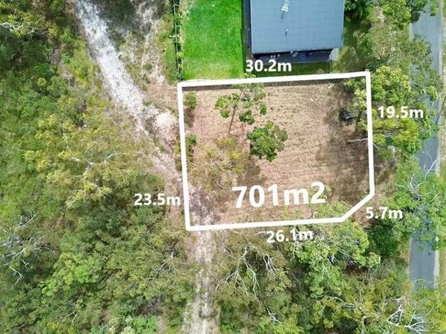 Bushland Backdrop, Water Connected & Just One Neighbour Walk to Beach Lifestyle