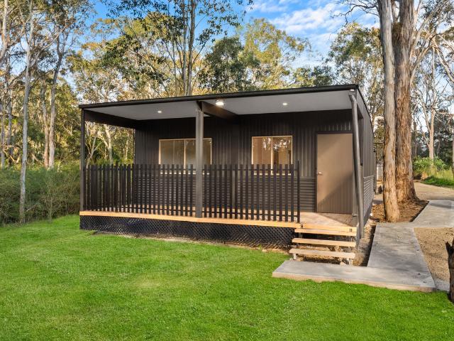 BUSHLAND OUTLOOK RIGHT NEAR TOWN CENTRE!
