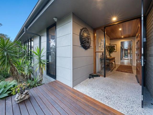 Bushland Sanctuary with Exceptional Lifestyle & Income Streams