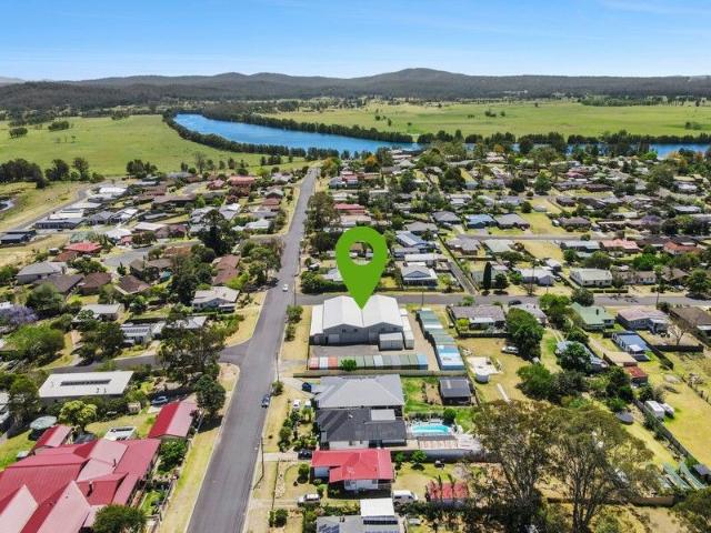 Business and Development Opportunity In the Heart Of Moruya