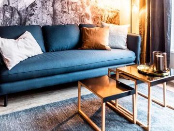 Business Apartment / Modern Minimalism & Midcentury Style in Winterhude