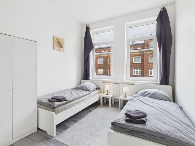 Business Apartment with Balcony and Open Living Concept in Bremerhaven