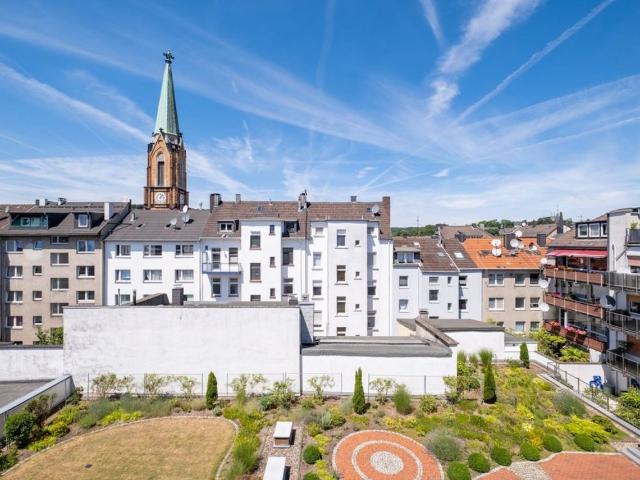 Business Apartment with balcony in Elberfeld, Wuppertal Amsterdam Apartments for Rent