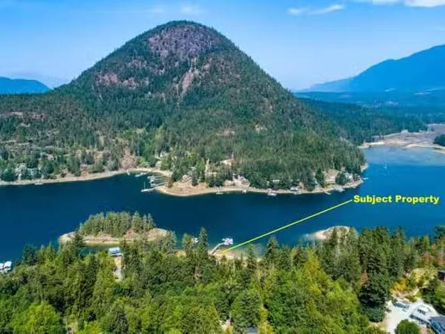 Business for sale in Madeira Park, Sunshine Coast, 12881 Sunsh.