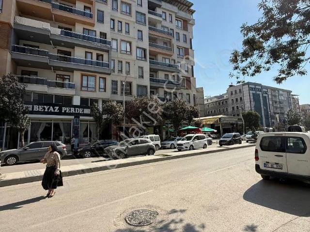 Business Keys'ten Selçuk Ecz Depo Yanı Başında Kiralık 2+1 Daire