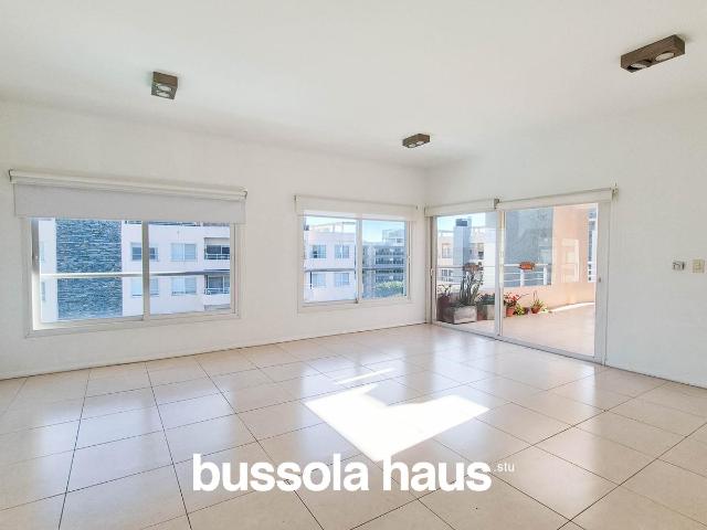 Bussola Haus