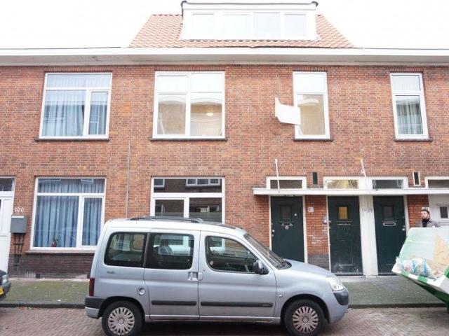 BUSSUMSESTRAAT, RUSTENBURG, DEN HAAG, GEDEELTELIJK GESTOFFEERD, €802,34 INCLUSIEF G.W.E
