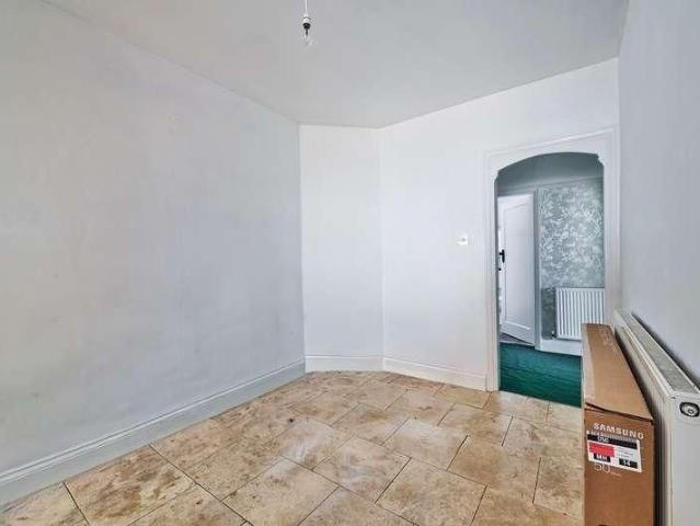 Butterbache Road, Huntington, CH3