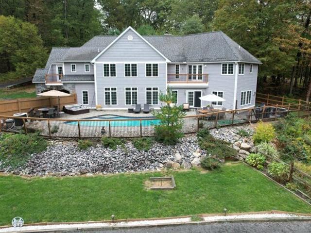 Butternut Ln, Watertown, Home For Sale