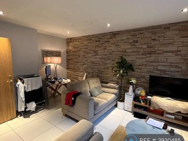 Butts Court, Leeds, LS1 1 bed flat to rent £1,149 pcm £265 pw