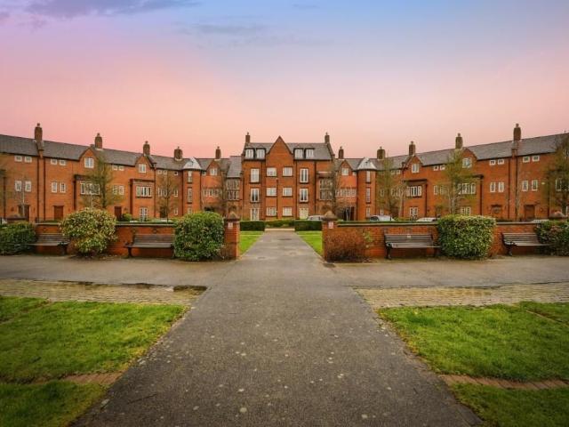 Butts Green, Warrington WA5, 1 bed flat to rent, £995 pcm | PrimeLocation