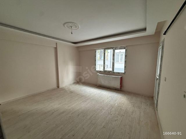 BÜTÜN DEVLET KURUMLARINA YÜRÜME MESAFESİ 2+1 SIFIR KİRALIK DAİRE