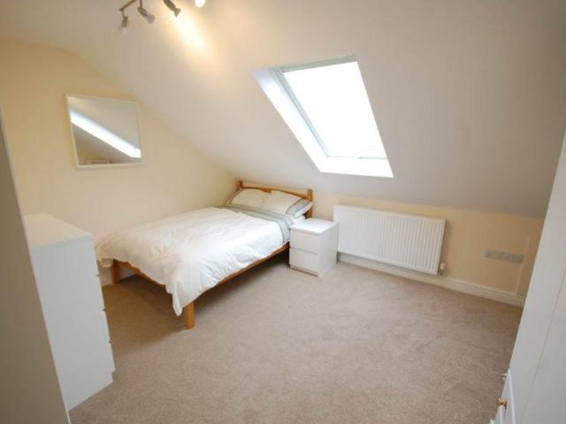 Bute Avenue, Nottingham NG7 6 bed house to rent £517 pcm £119 pw