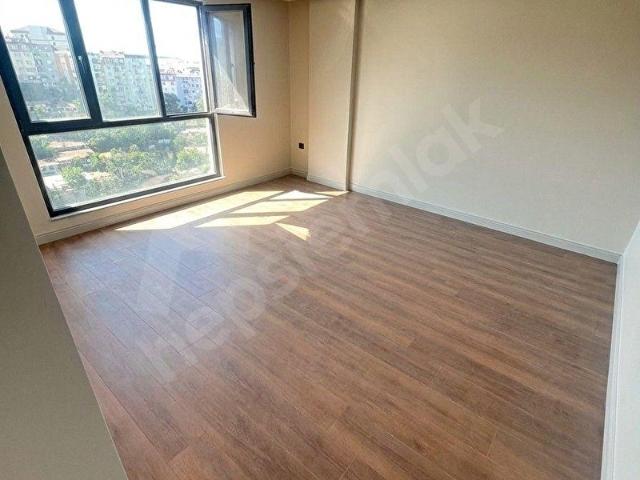 BUTİK SİTE İÇİ 2+1 OTOPARKLI ÇİFT ASANSÖRLÜ SATILIK DAİRELER