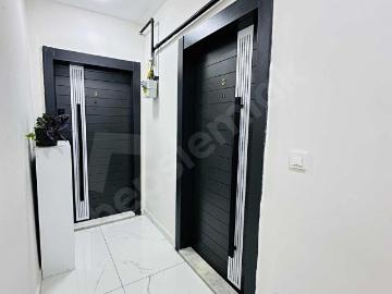 BUTİK SİTEDE 3.KAT KAPALI OTOPARKLI AYRI MUTFAKLI 2+1