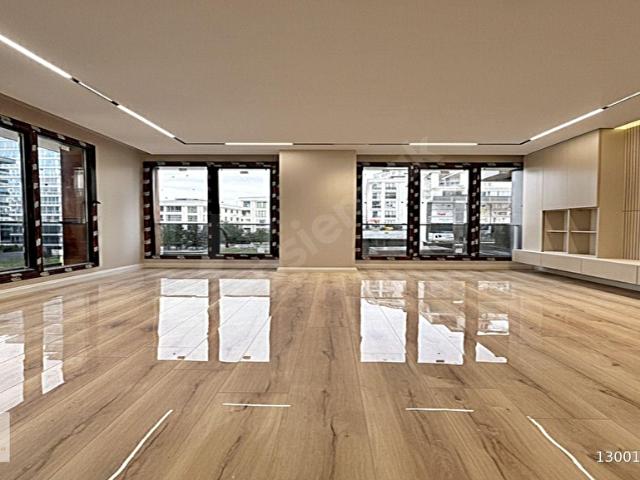 BUTİK SİTEDE GÜVENLİKLİ SIFIR GENİŞ MÜLKİYETLİ 2+1 SATILIK DAİRE