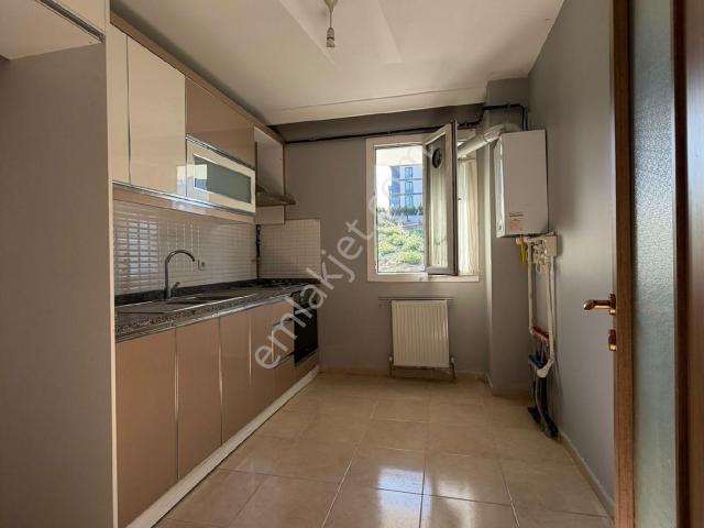 Butik Site İçi Kiralık 3+1 Yüksek Giriş
