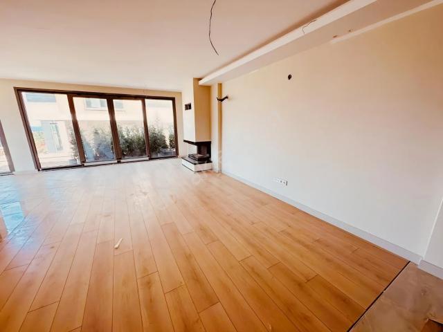 Butik Site İçinde Satılık Villa! Bölgenin En Uygunu!