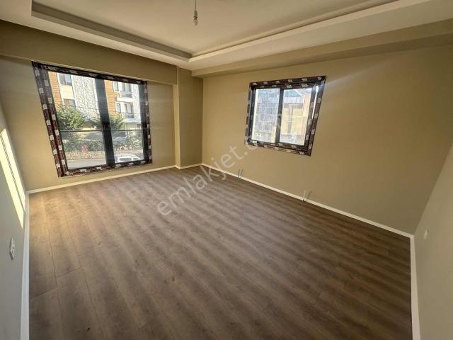 Butik Site Konseptinde Sıfır Kullanışlı 2+1 Kiralık Daire